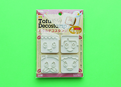 Produit du magasin à un dollar Oomomo: Tofu Decostamp