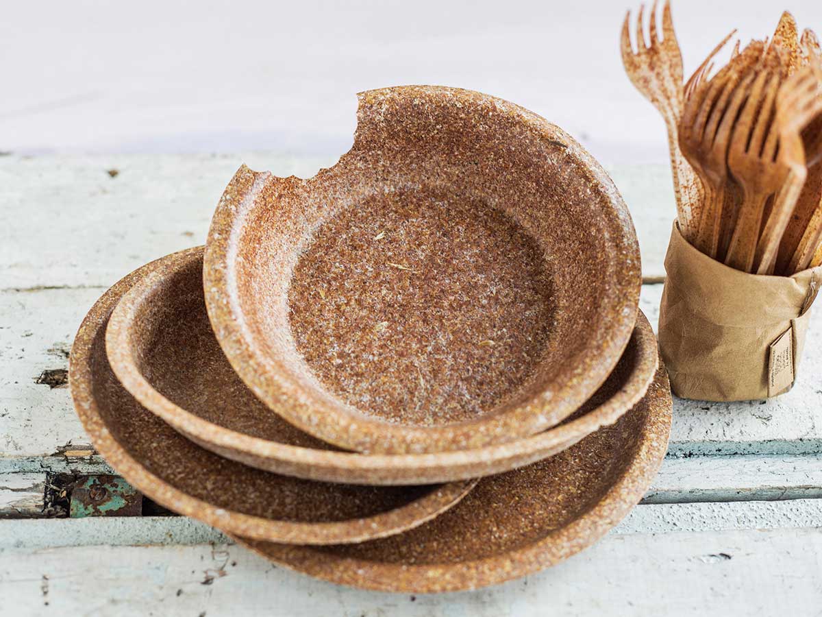 Biotrem’s edible wheat bran plates and cutlery