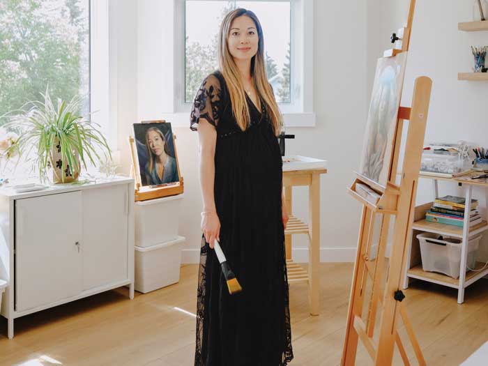 CPA and artist Amanda Keay in her studio