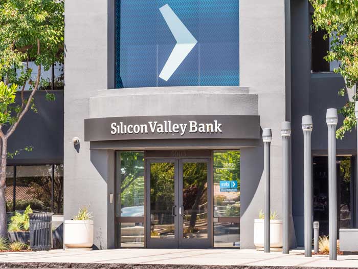 Siège et succursale de la Silicon Valley Bank à Santa Clara, Californie