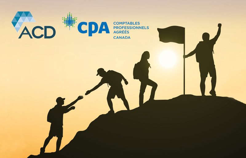 Silhouette de quatre personnes qui s'entraident pour atteindre le sommet d'une montagne, avec les logos de ACD et de CPA Canada.