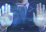 Montage graphique d’un professionnel qui dépose ses mains sur un écran tactile montrant des symboles sous forme d’hologramme